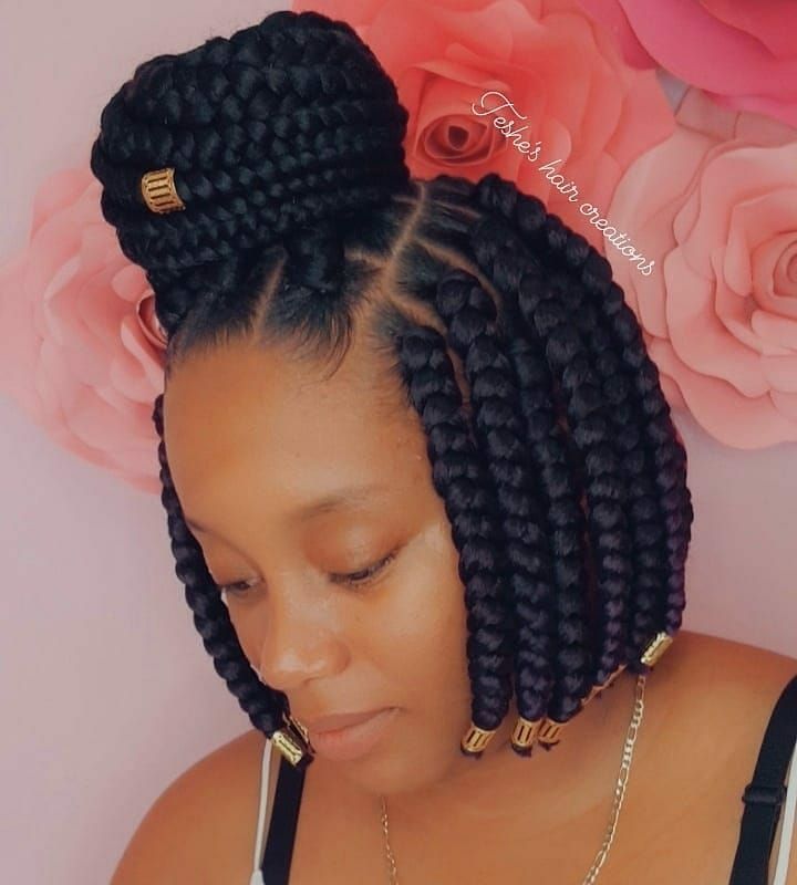 Love it or hate it, short hairstyles are a great way to go. They are classy, stylish, and easy to maintain if you’re always in a rush in the morning. ... Box Braids Bob, Braided Cornrow Hairstyles, Box Braids Hairstyles For Black Women, Braids Hairstyles Pictures, African Braids Hairstyles, Braids For Short Hair, Twist Hairstyles, Braids Bob Style, Bob Box Braids Styles