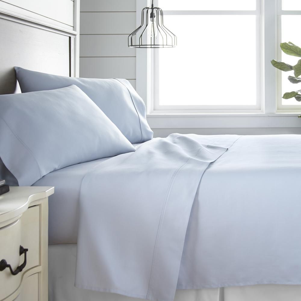 Becky Cameron 4 Piece Light Blue Solid Home | Pillows, Light blue bedding