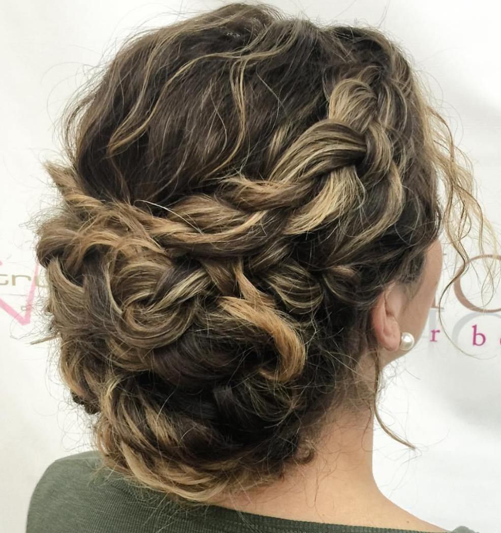17 Incredibly Pretty Styles For Naturally Curly Hair