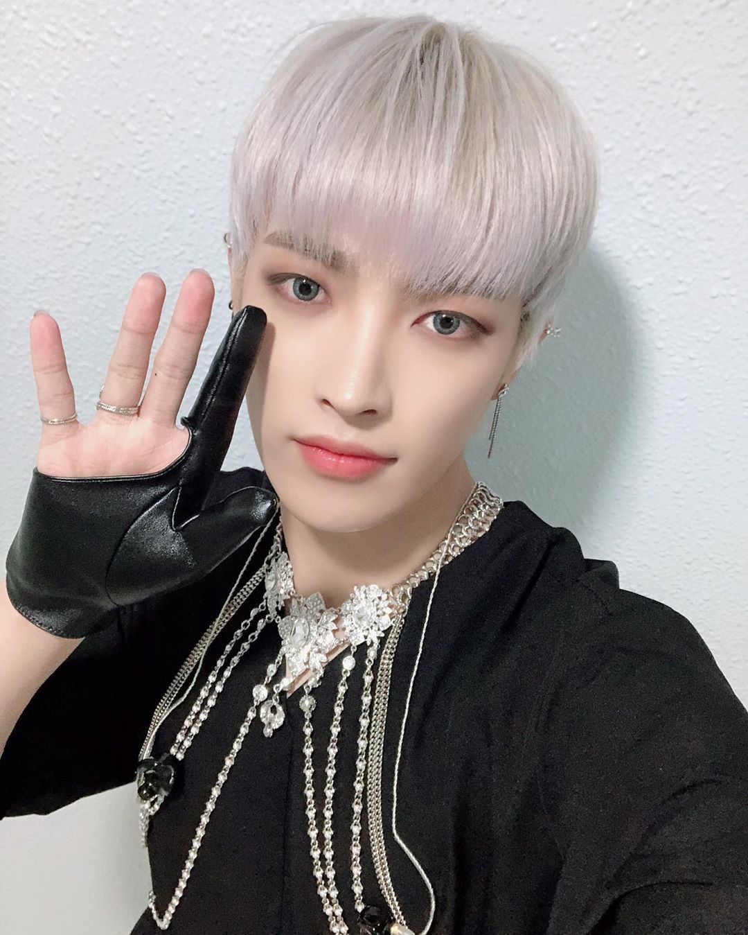 hongjoong kim hongjoong boy bands kim hongjoong kim hongjoong boy bands kim
