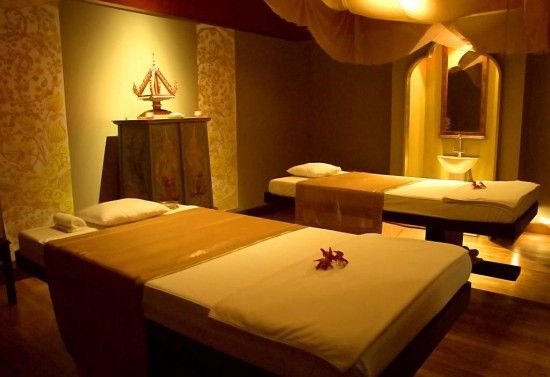 spa room it looks so relaxing does it come complete with its own