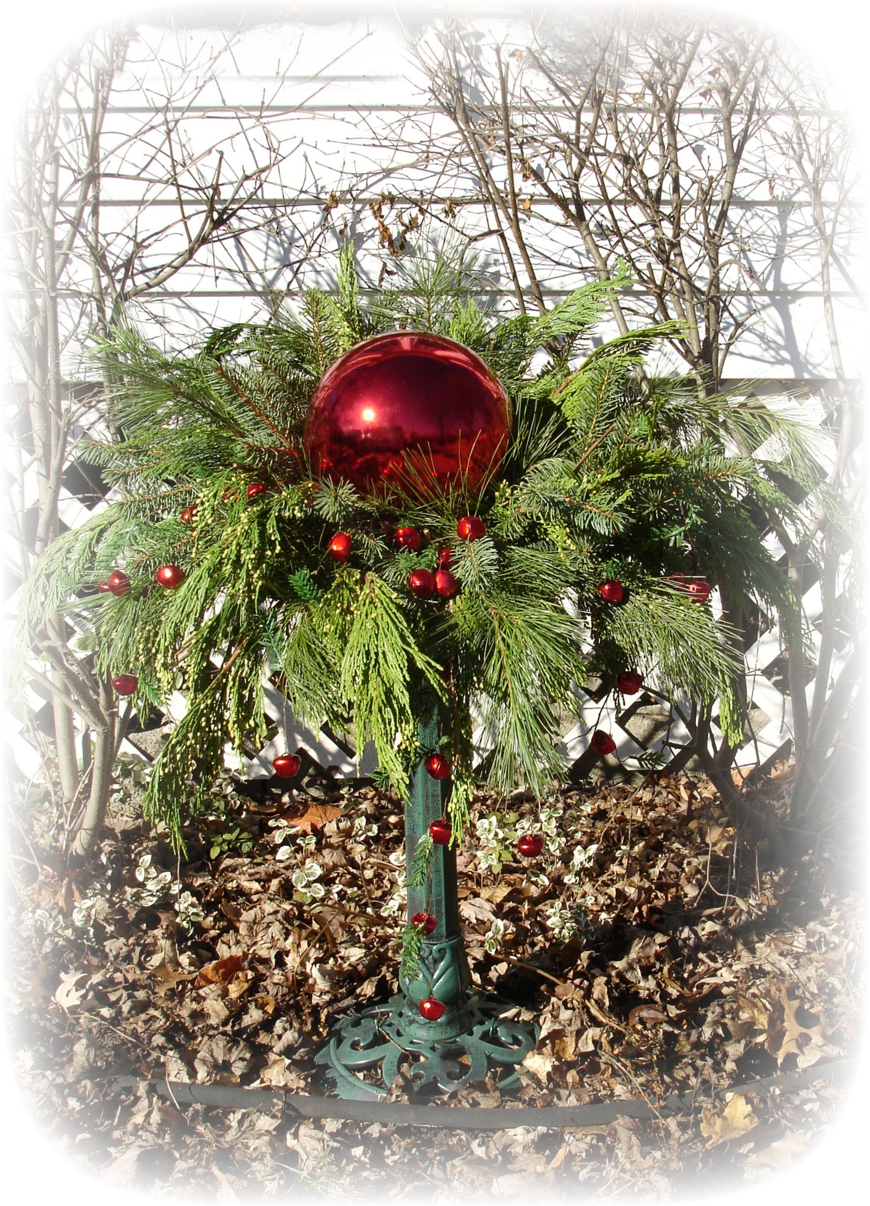 decorate your bird bath for the holidays. Holiday birds, Christmas