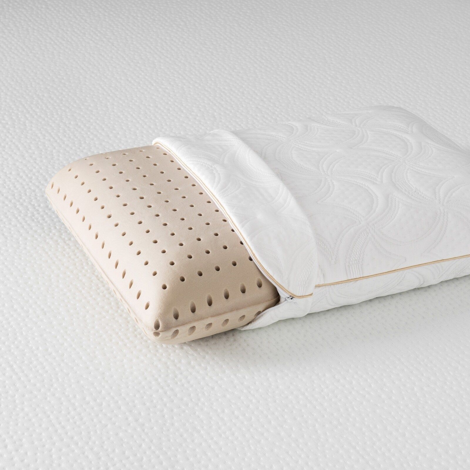 Solace Sleep Copper Infused Ventilated Ventilated Memory Foam Pillow