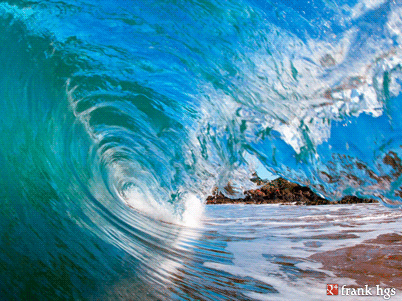 A collection of zen GIFs | Ocean gif, Waves, Cinemagraph
