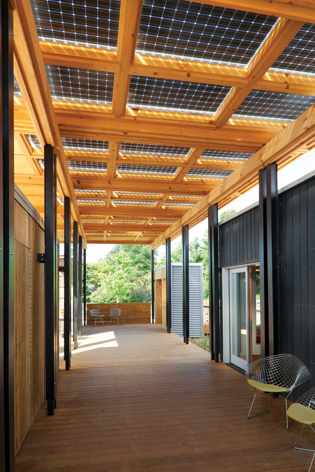 Bifacial Modules Produce Solar Power From Both Sides Of The Panel Whereas Traditional Opaque Back Sheeted Panels Are Monofacial In 2020 Solar Power Solar Energy Solar Panels