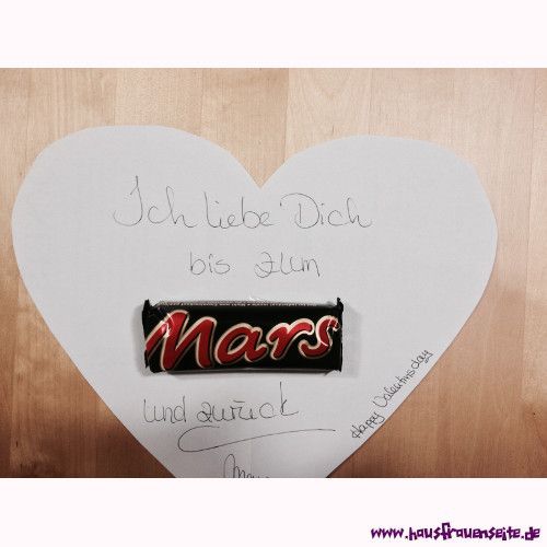 Valentinstag 2016 Mars, Enamel pins, Music instruments