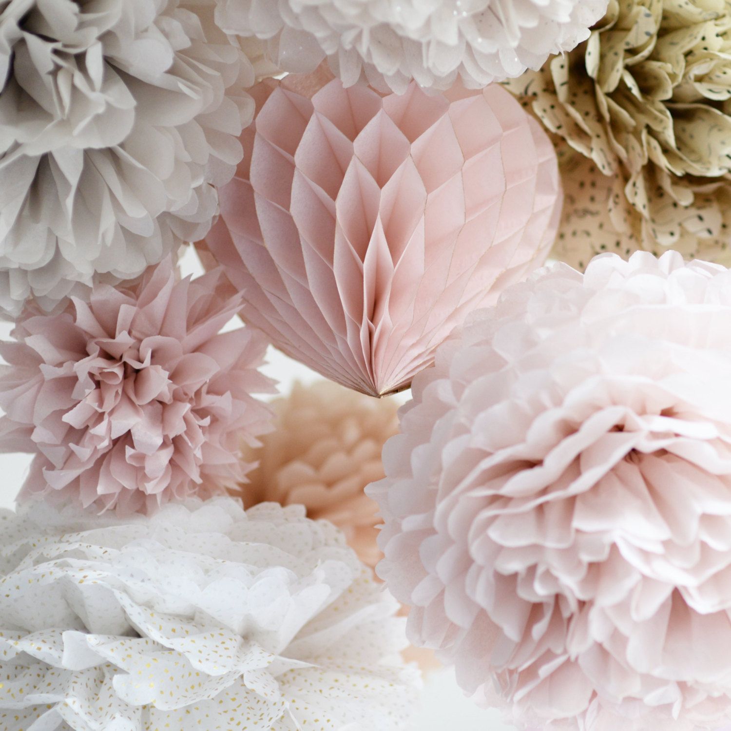 Small paper pom poms set 22cm//8/" custom colors-wedding party decor-lanters
