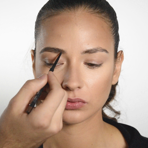 Here S How To Do Your Makeup So It Looks Incredible In Pictures Use An Eyebrow Pencil To Create Hair Like Strokes Within The Brow As You Fill Here S How Do Your Makeup So It Looks Incredible In Pictures