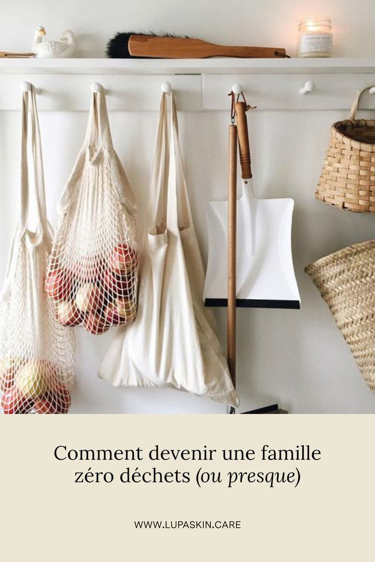 Une maison zéro déchets, mission impossible ? Nous vous expliquons comment faire pour réduire vos déchets en famille par le jeu et le plaisir dans notre dernier article de blog ! Home Living, Living Room Decor, Living Rooms, Modern Living, Interior Design Living Room, Living Room Designs, Home Design, Design Desk, Library Design