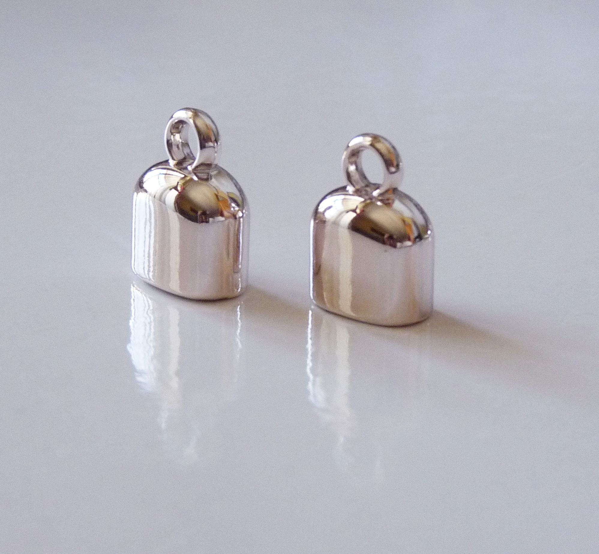 12 x Silver Tone Bead Cone For Earrings /& Pendants Jewellery Findings