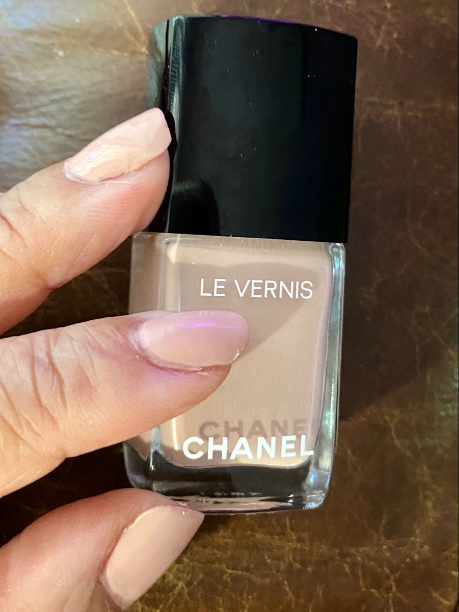 Chanel Nail Polish - 504 Organdi, Kesehatan & Kecantikan, Parfum