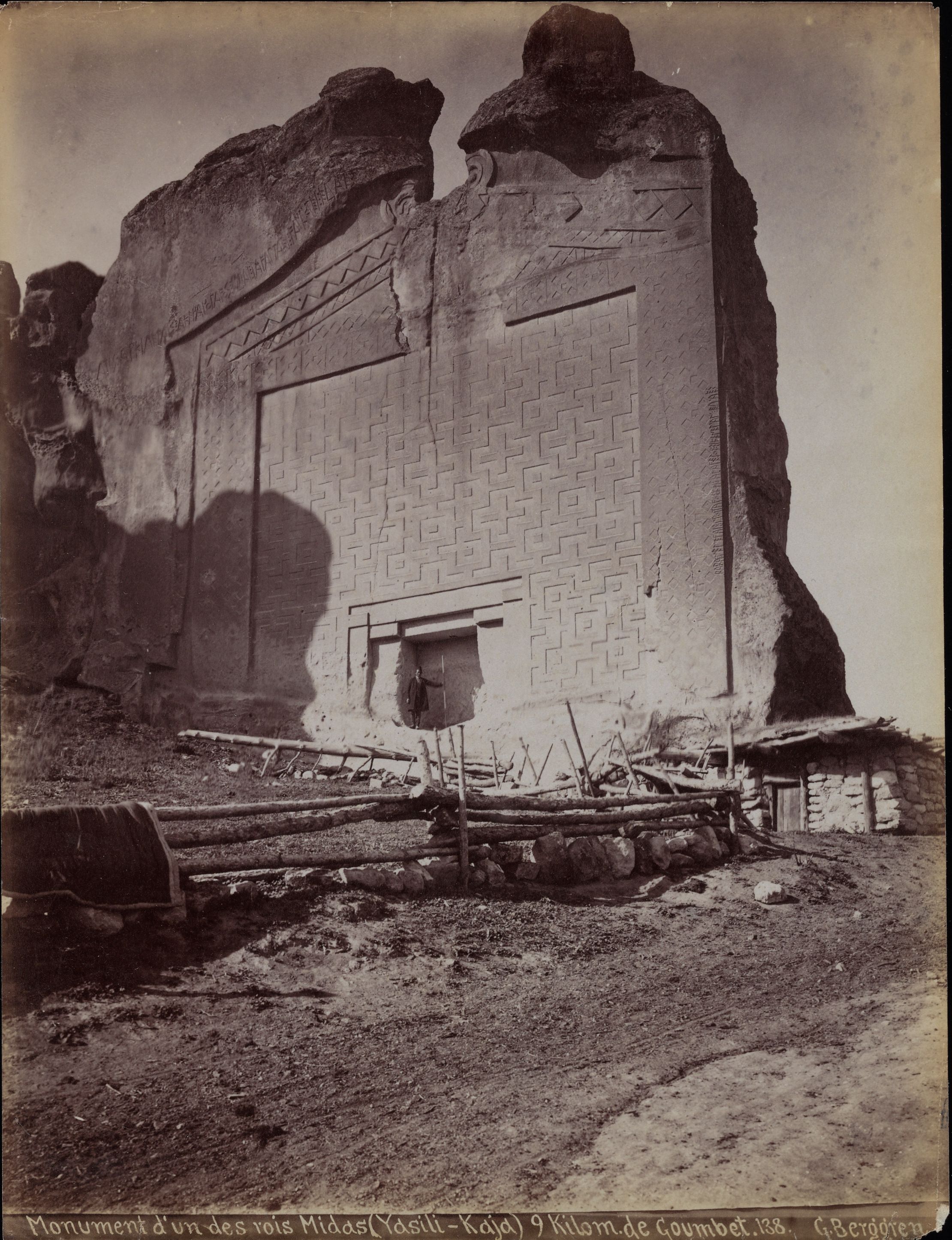 Yazilikaya Midas Aniti Eskisehir 1870 Ler Eski Turkiye Fotograflari Arsivi Anitlar Fotograf Resimler