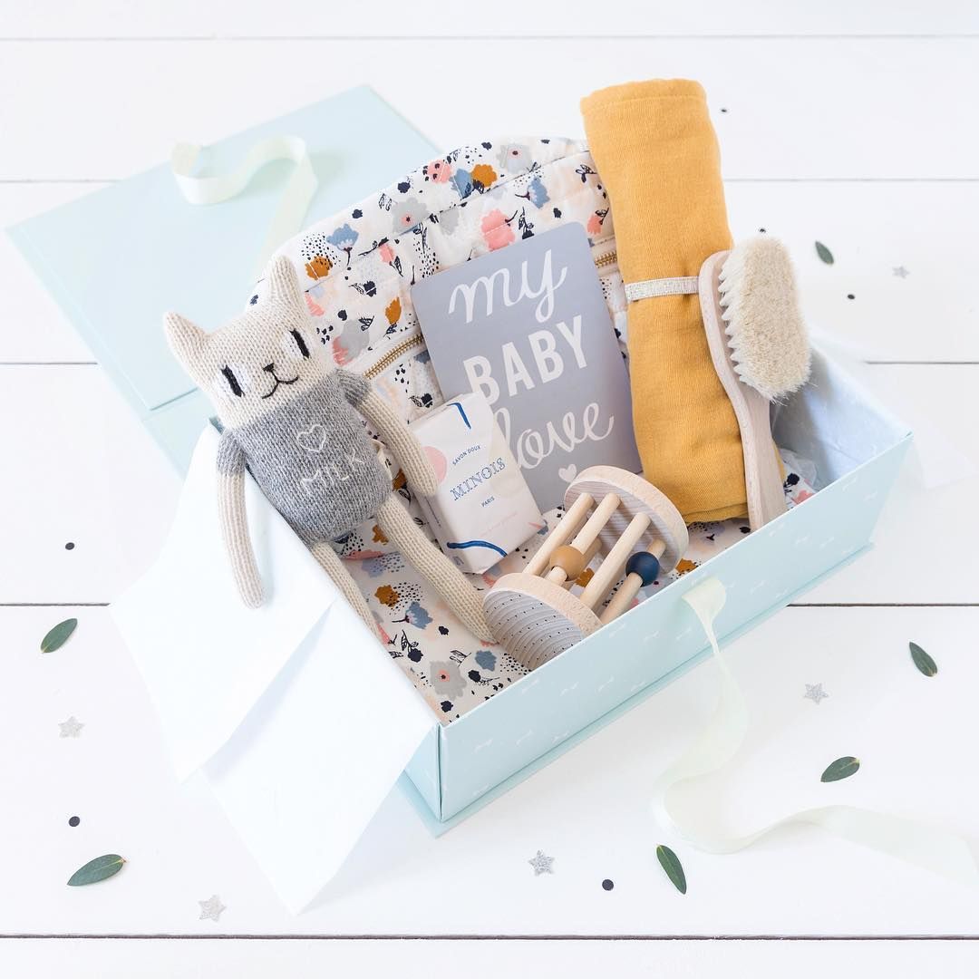 Le Coffret Hello Spring Un Adorable Coffret Aux Tonalites Fraiches Et Printanieres Ideal Pour Gater Un Petit Garcon O Coffret Coffret Naissance Coffret Bebe Le Coffret Hello Spring Un Adorable Coffret Aux Tonalites Fraiches Et Printanieres Ideal Pour Gater Un Petit Garcon O Coffret Coffret Naissance Coffret Bebe