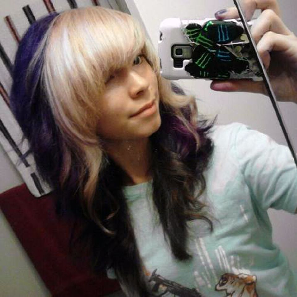 Pin By L Truman On Buffy Exene Hair Pinterest Blonde Bangs Purple Hair Blonde Bangs By