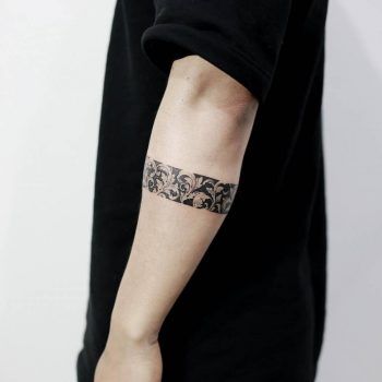 Die 50 Besten Bilder Zu Armband Tattoo Mann In 2020 Die 50 Besten Bilder Zu Armband Tattoo Mann In 2020