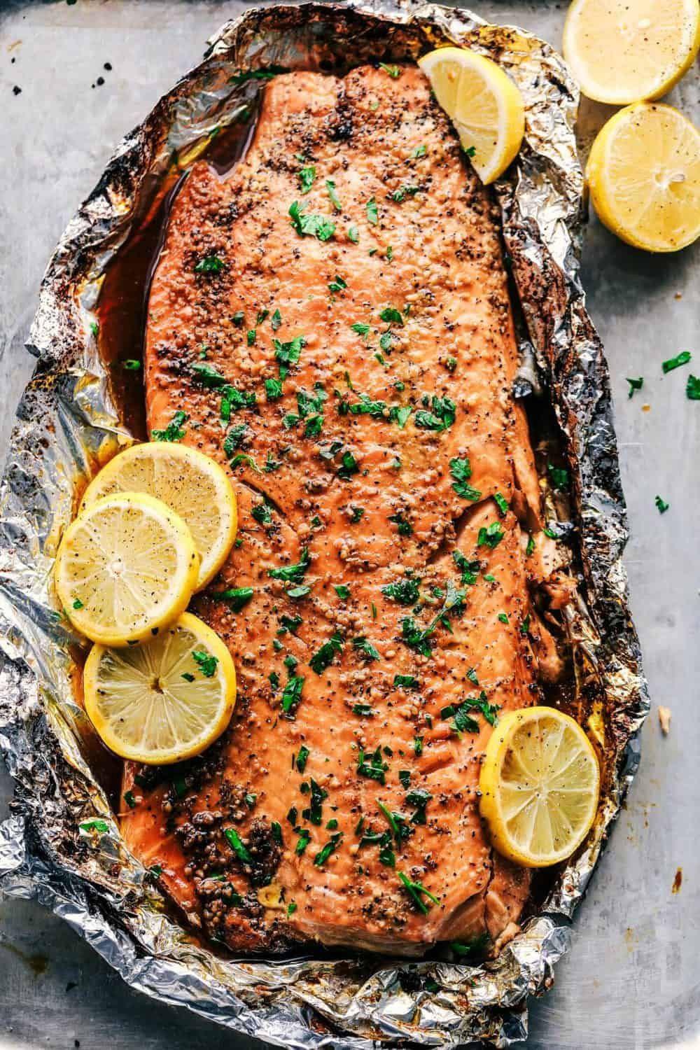 Garlic Brown Sugar Glazed Salmon (The Best Salmon Ever!) | The Recipe Critic #brownsugar