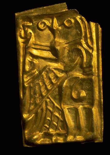 Cheek to cheek by National Historical Museum, Sweden, via Flickr Viking Knit, Norse People, Body To Body, Viking Life, Early Middle Ages, Viking Pendant, Ancient Vikings, Iron Age, Viking Jewelry