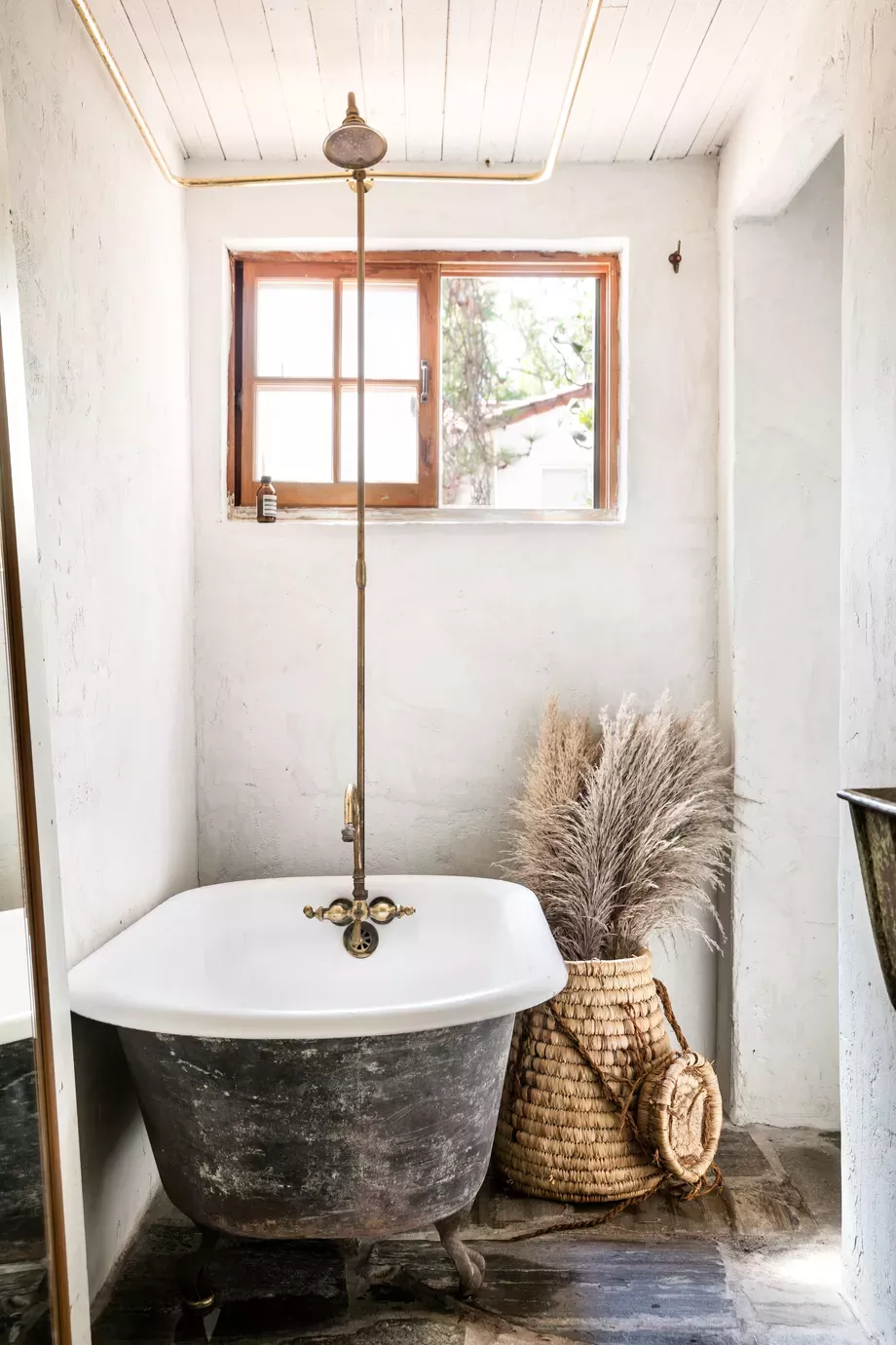 Lana Del Rey buys HGTV designer Leanne Ford’s Echo Park cottage #leannefordinteriors