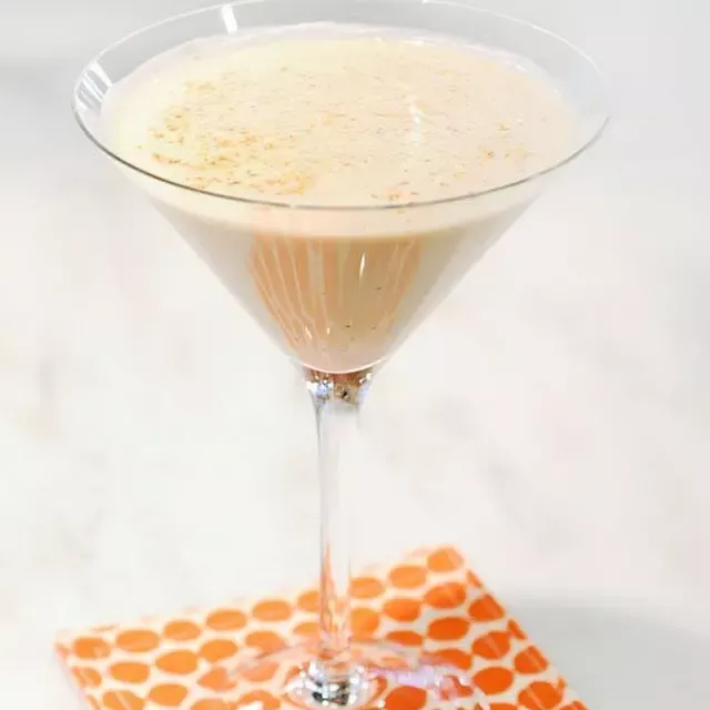 Brandy Alexander Recipe Yummly Recipe Brandy Alexander Brandy Moscato Drinks