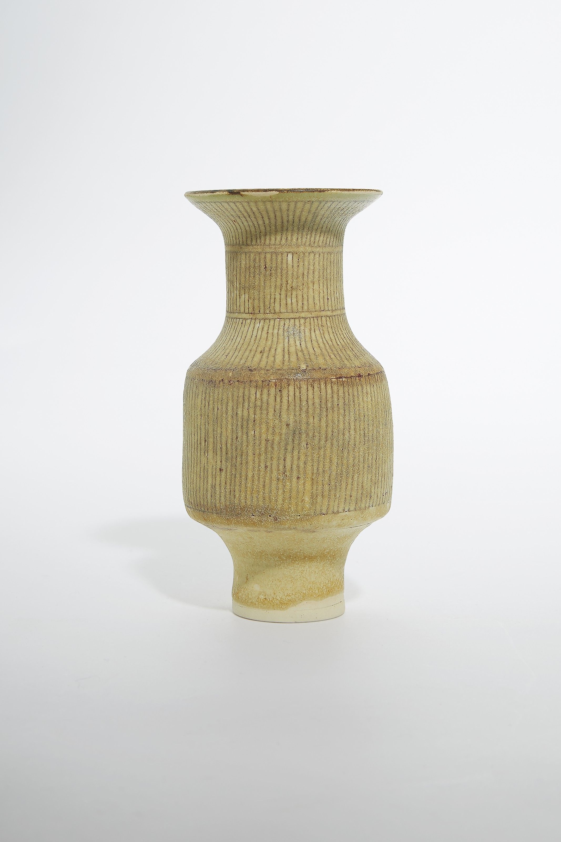 Lucie Rie 1902 1995 A Vase Circa 1977 Porcelain Inlaid Sgraffito Beneath A Slip Glaze Ceramic Pottery Ceramic Vessel Pottery