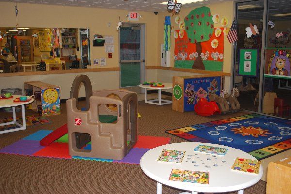 NURSERY// PRE-SCHOOL// PLAYGROUP TOY ROOM 20 LABELS HOME// CHILDMINDER TOY BOX
