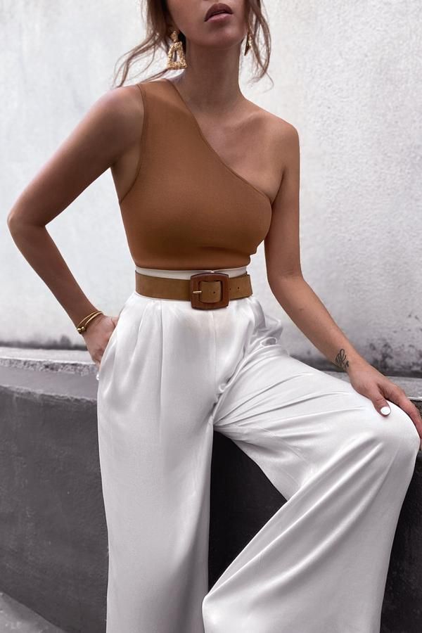Basic one shoulder top - tan Basic one shoulder top - tan