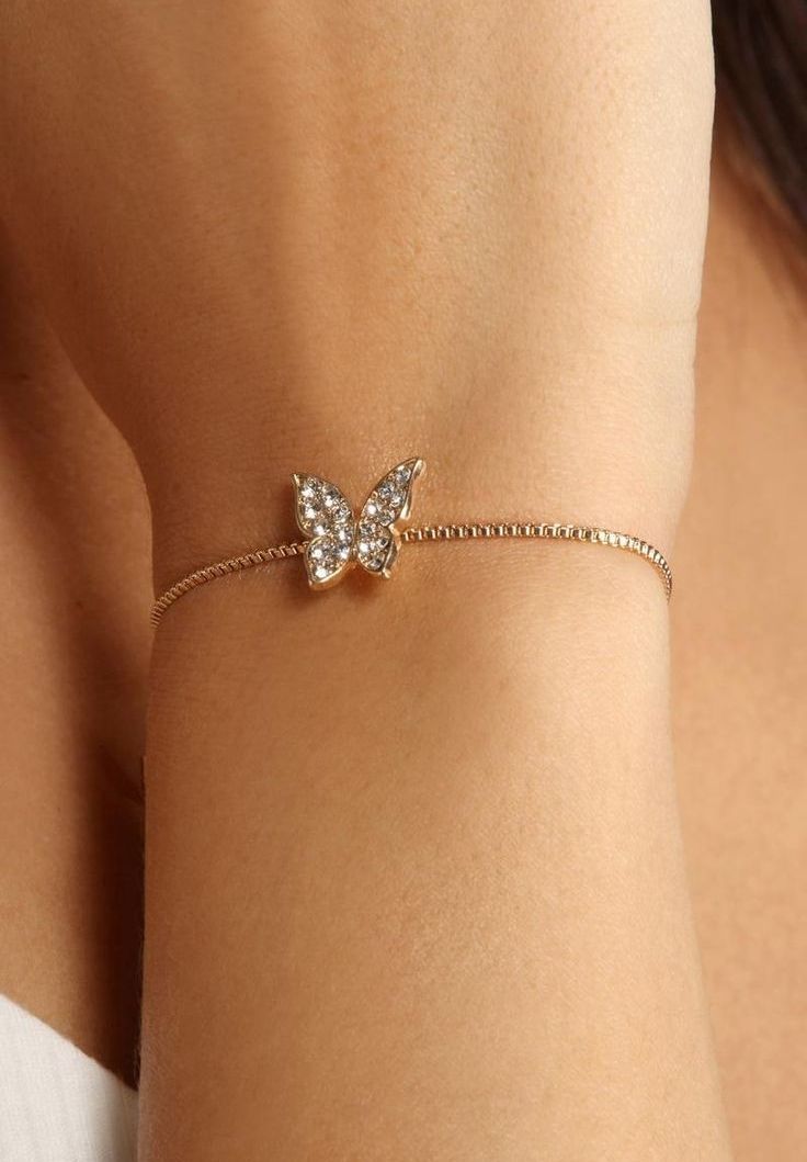 aqui teremos imagines do nosso neném Aidan é seus personagens. 💕✨ S… #fanfic # Fanfic # amreading # books # wattpad Dope Jewelry, Girly Jewelry, Dream Jewelry, Stylish Jewelry, Luxury Jewelry, Fashion Jewelry, Elegant Jewelry, Girly Rings, Luxury Bracelet