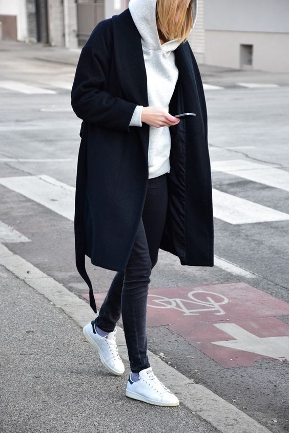 3 Chic Ways to Style Up the Hoodie – Crystal Sundays 3 Chic Ways to Style Up the Hoodie – Crystal Sundays