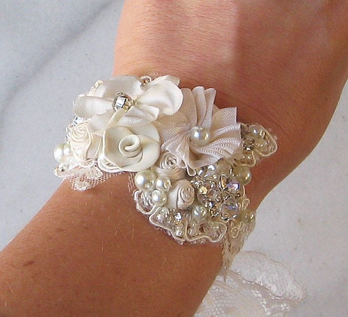 Vintage Style Bridal Cuff Custom Rustic Wedding Bracelet Vintage Style Bridal Cuff Custom Rustic Wedding Bracelet Rhinestone Pearl Whisper 50 00 Via Etsy
