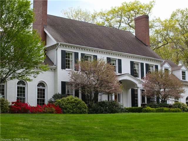 Image result for colonial home landscaping | Colonial ... Image result for colonial home landscaping | Colonial ...