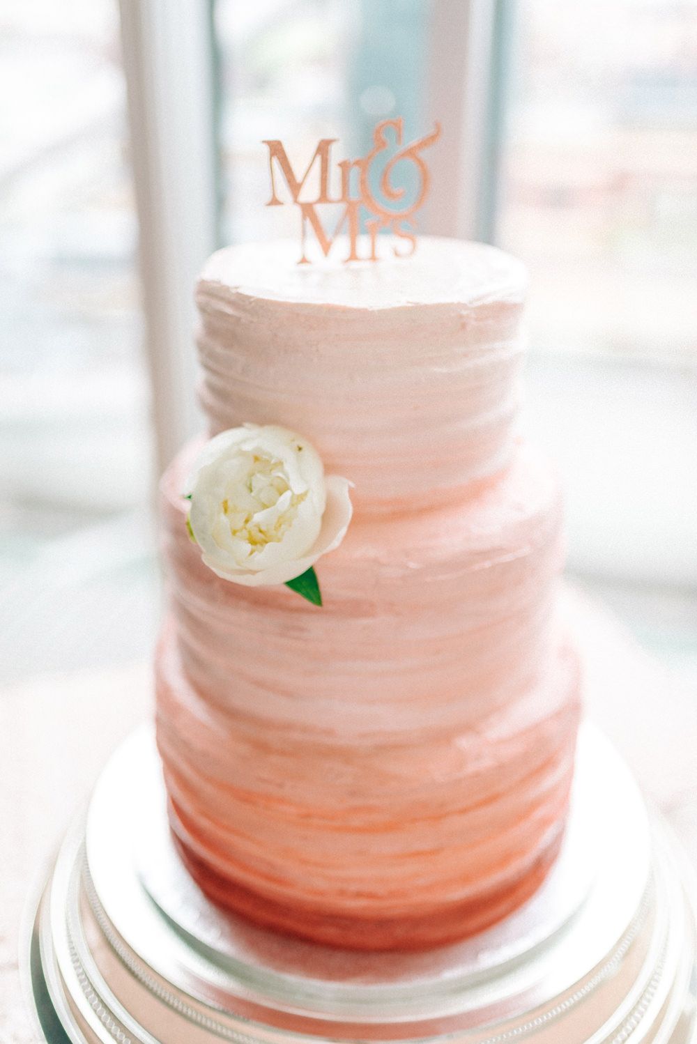 Coral/Peach Ombre Wedding Frosted Cake - Sarah-Jane Ethan Photography | Peach & Gold Wedding at The Baltic on the banks of the River Tyne Peach Gold Wedding, Blush Wedding Cakes, Wedding Cake Ombre, Turquoise Wedding, Wedding Cakes With Flowers, Beautiful Wedding Cakes, Big Wedding, Wedding Cake Peach Color, Wedding Lavender