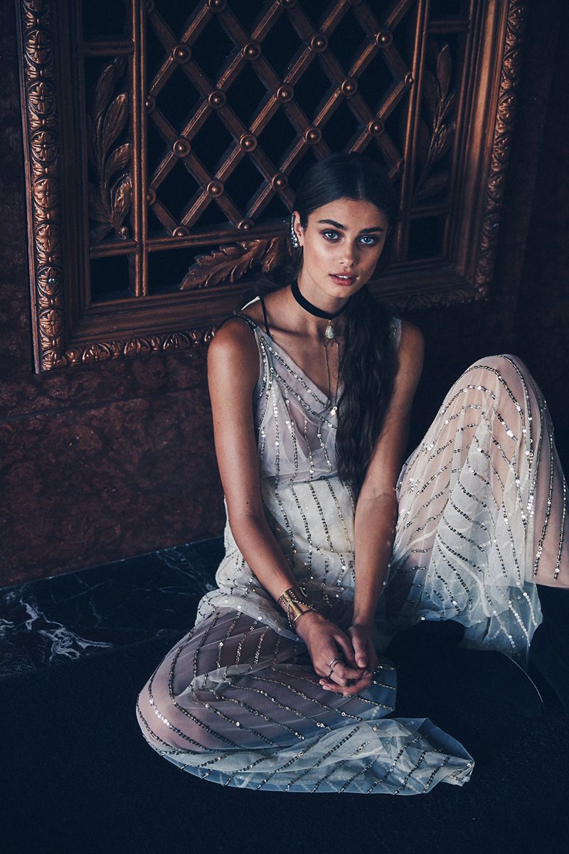 Taylor Hill Presents Free People’s Moonlight Magic Catalogue Taylor Hill Presents Free People’s Moonlight Magic Catalogue