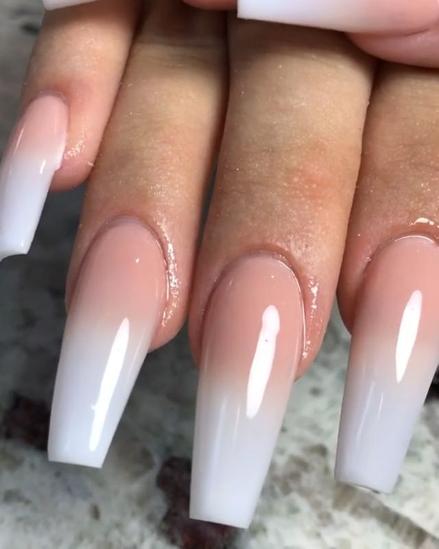 Matte Pink Nails, Ombre Acrylic Nails, Aycrlic Nails, Oval Nails, Summer Acrylic Nails, Pretty Acrylic Nails, Purple Nails, Glitter Nails, Pretty Nails