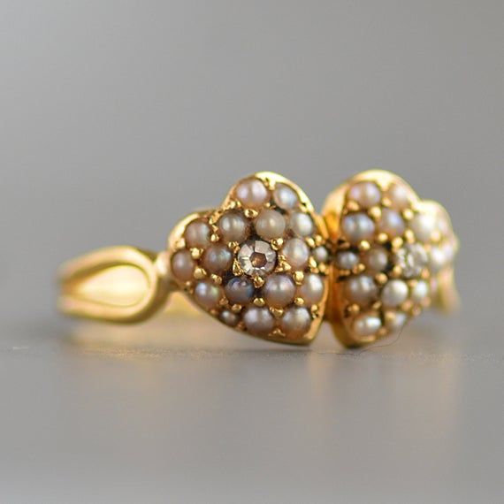 Antique Edwardian period memorial or mourning seed pearl and diamond twin heart ring in 18k gold #edwardianperiod