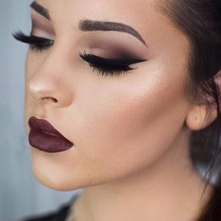 Follow us❤️ . . . #makeupterrific #shophudabeauty #hudabeauty #vegas_nay #wa...