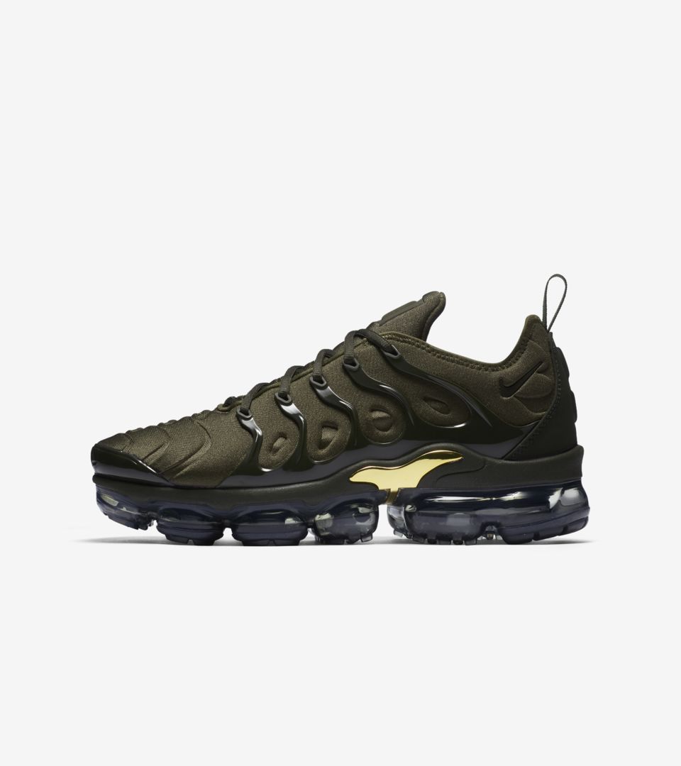 vapormax nike boots