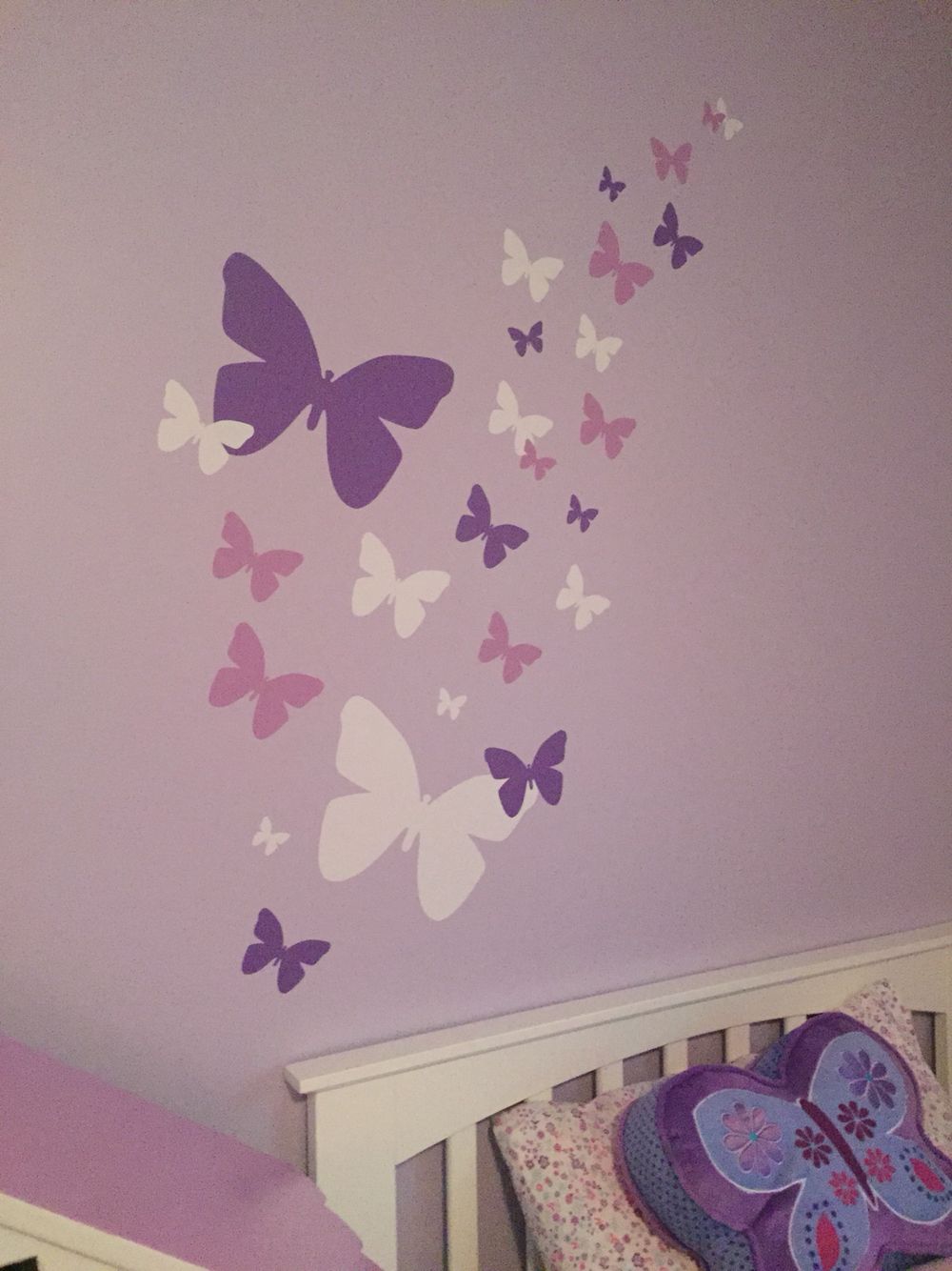 15 Ways To Make Your Walls Beautiful With Butterfly Decorations