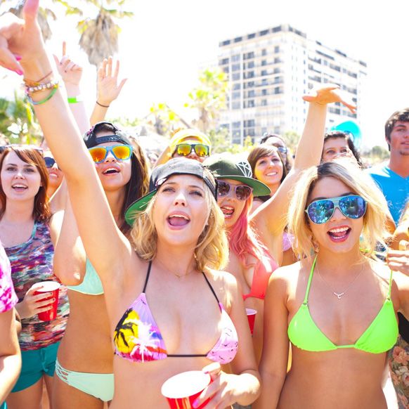 Spring Breaker Nails With Images Break College Spring Break College