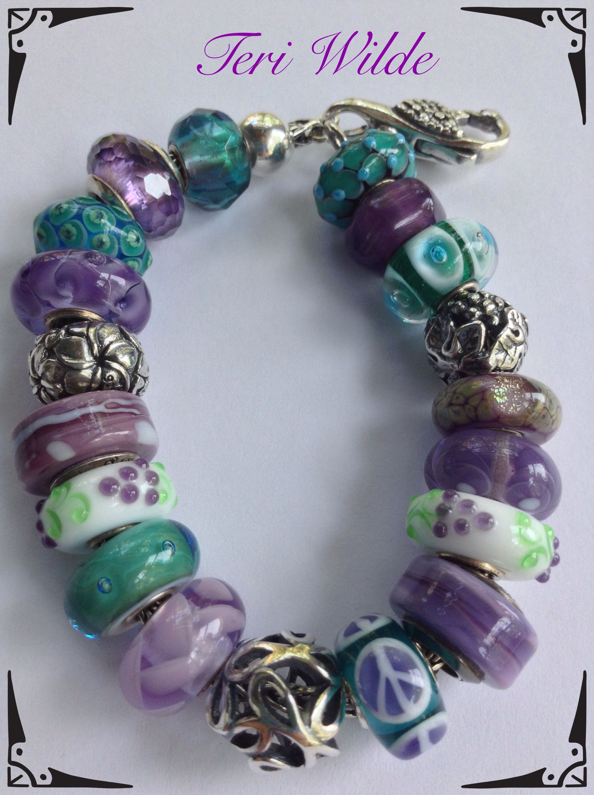 Grape Glass beaded bracelet