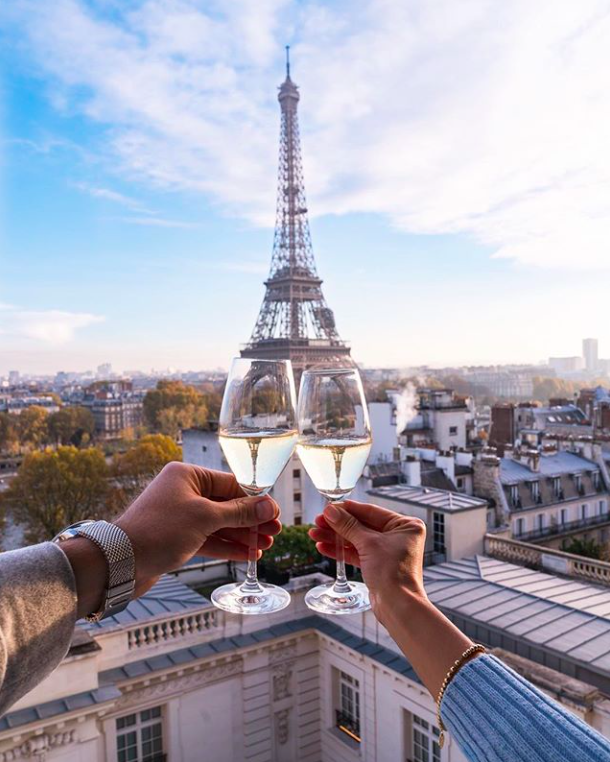 Pin By Doucet On Gone To Paris Paris Travel Photography Paris Couple Paris Tour Eiffel