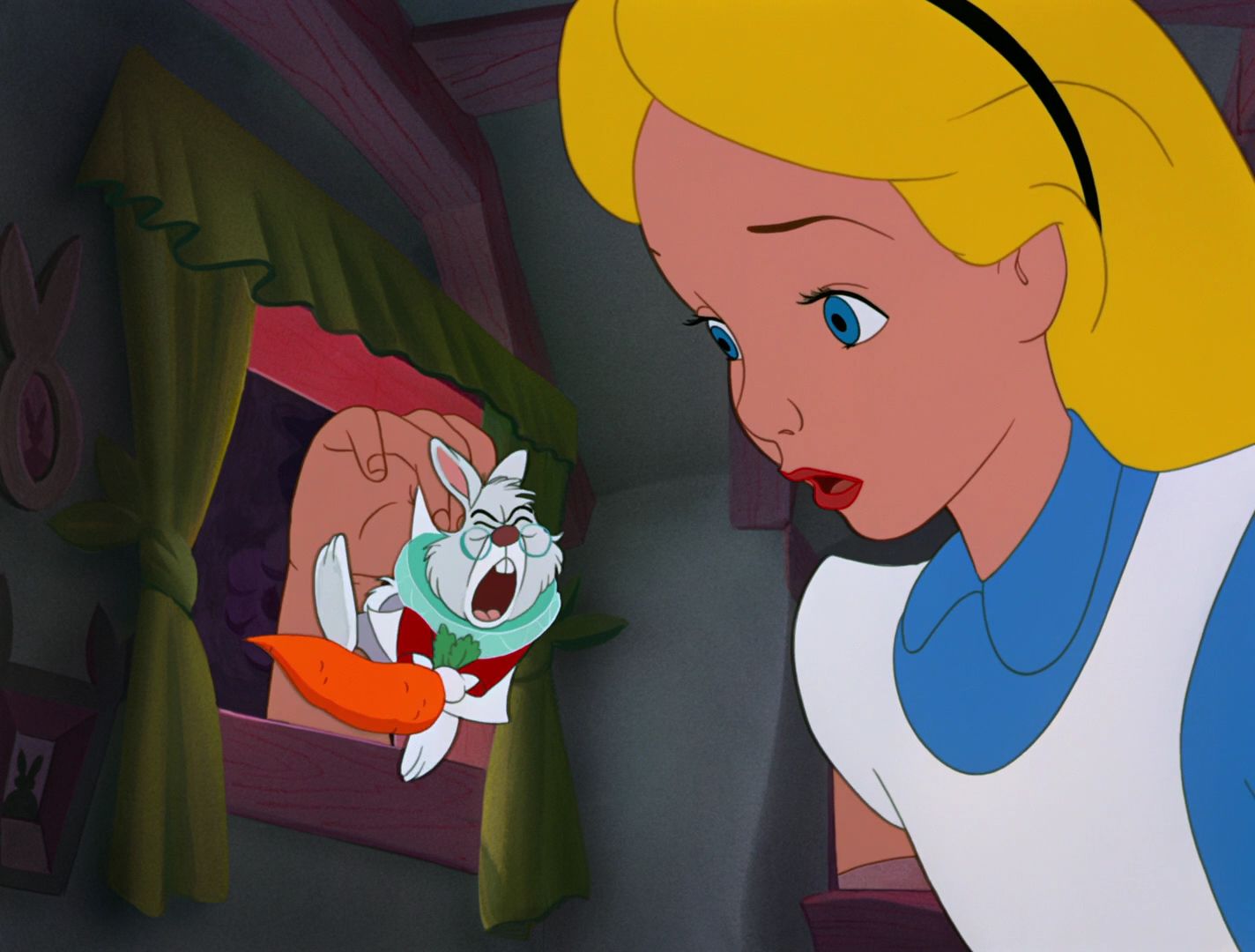 Pin Di Sofia Romero Su Disney S Alice In Wonderland 1951 Screencaps Alice