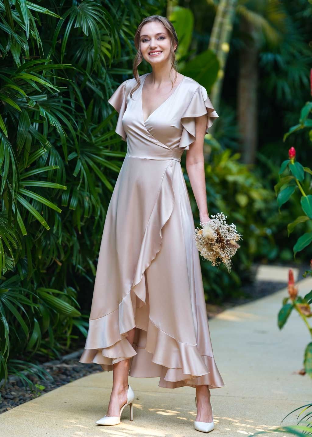 Champagne Beige Wrap Dress Silk Dress Wrap Dress Bridesmaid Dress when-the-villainess-is-in-love-ilustrasi-karakter-ilustrasi-manga