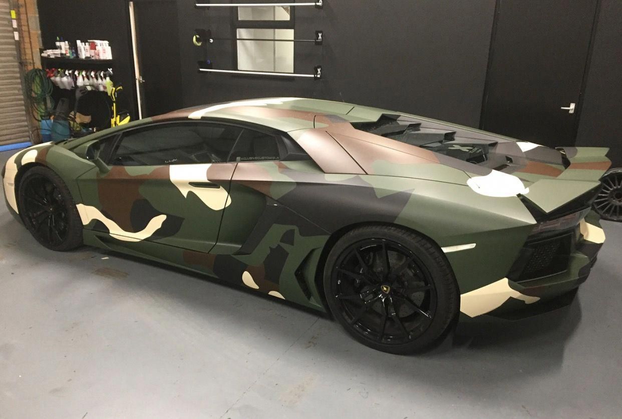 Lamborghini красный камуфляж