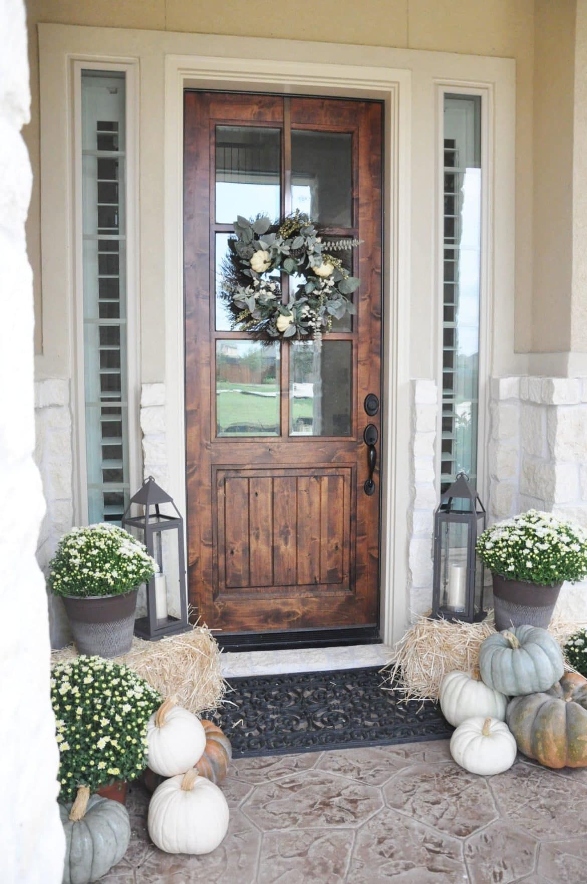 15 Fall Front Porch Decorating Ideas Farmhouse front