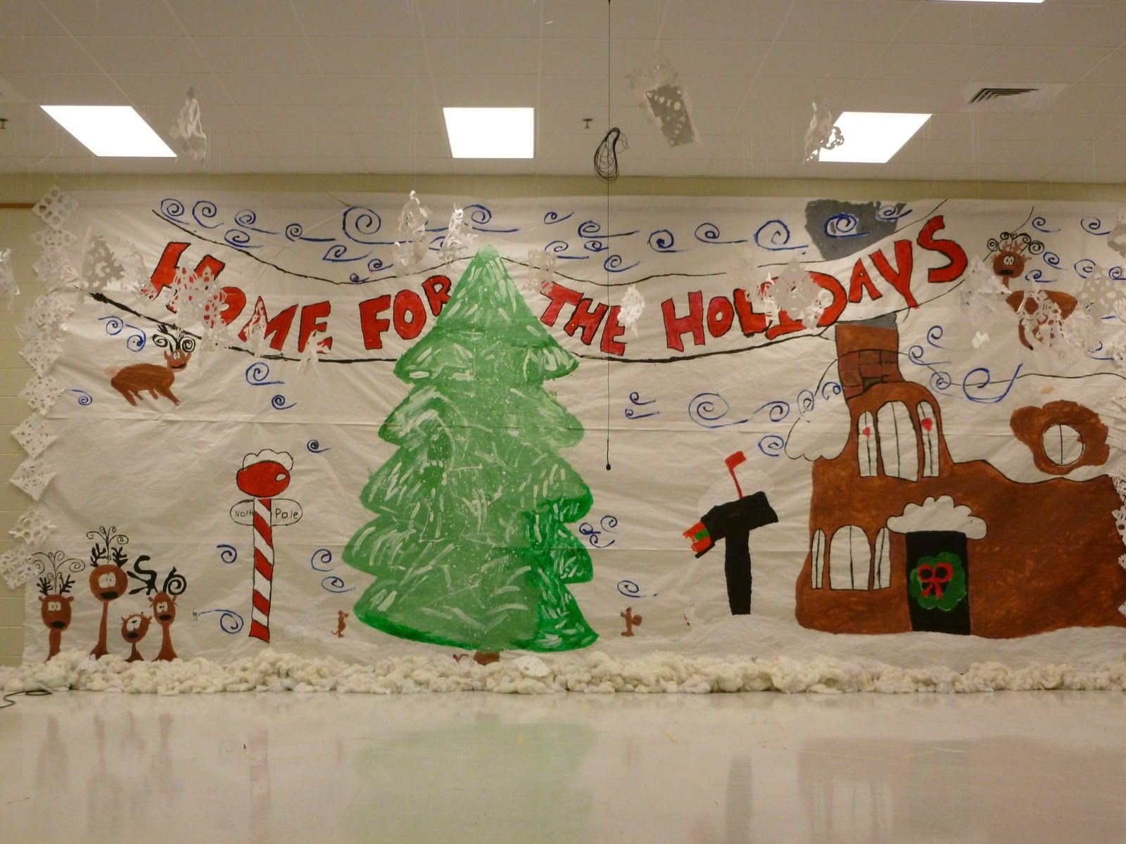 Decorating The Stage For Chorus Performances Christmas Christmas Stage