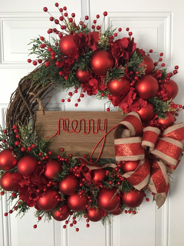 30 Best And Easy DIY Christmas Wreath To Make Your Guest Feeling Amaze - DEXORATE #xmasdecorations