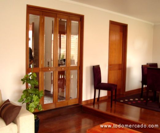 Fabrica De Puertas De Madera Y Mamparas A Medida Las Condes Santiago Furniture Room Divider Home Decor