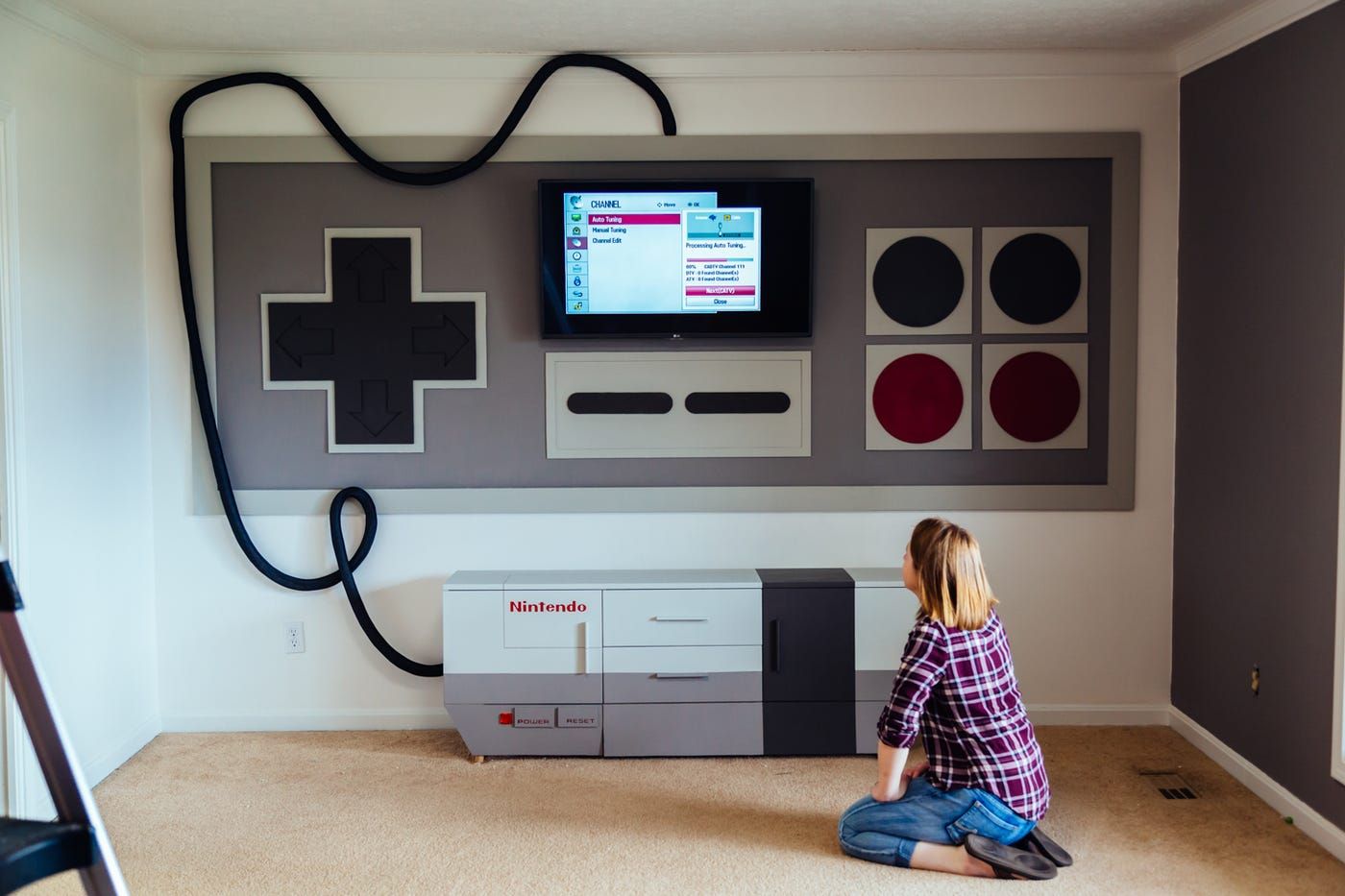 This incredible mom created an enormous Nintendo-themed game room for her kids