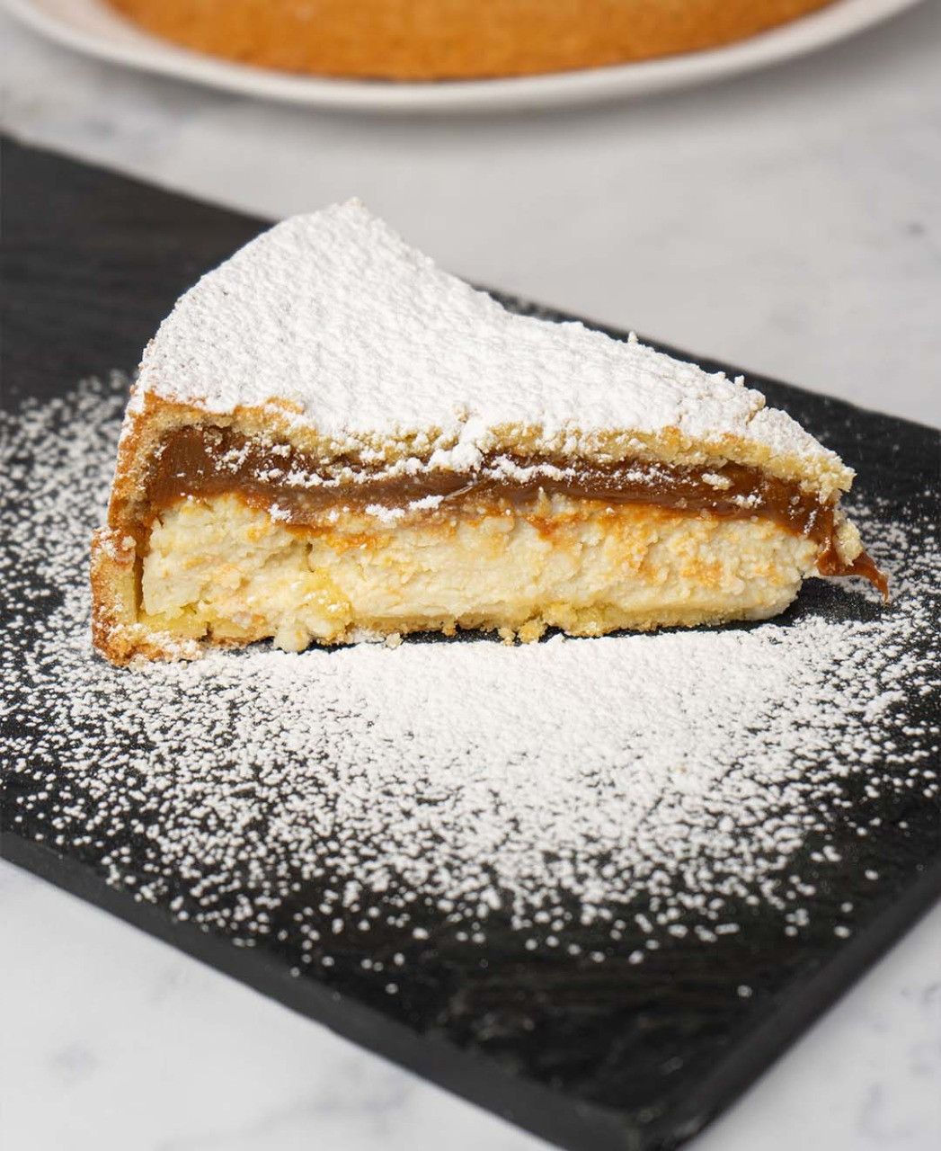 TORTA DE RICOTA Y DULCE DE LECHE Cheesecake, Sweets, Baking, Ethnic Recipes, Desserts, Sweet Dreams, Food, Holiday, Sweet Bread