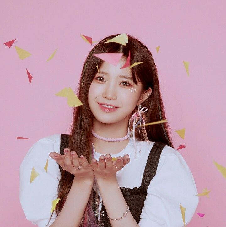 fromis 9 song hayoung artis wanita fromis 9 song hayoung artis wanita
